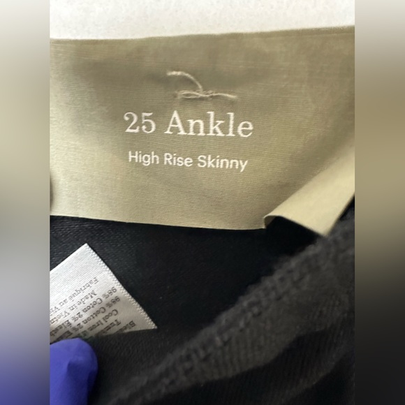 NWT; EVERLANE HIGH RISE SKINNY ANKLE JEANS ⚜️ - Picture 4 of 5